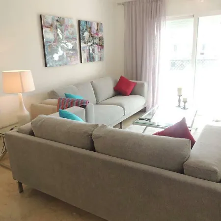 Puerto Banus Апартаменты *
